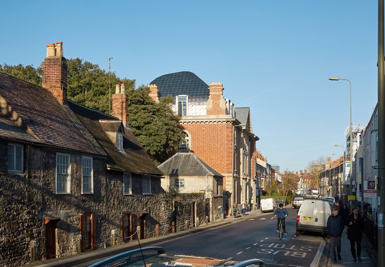 Exeter College Cohen Quad / Alison Brooks Architects - Image 3 of 45