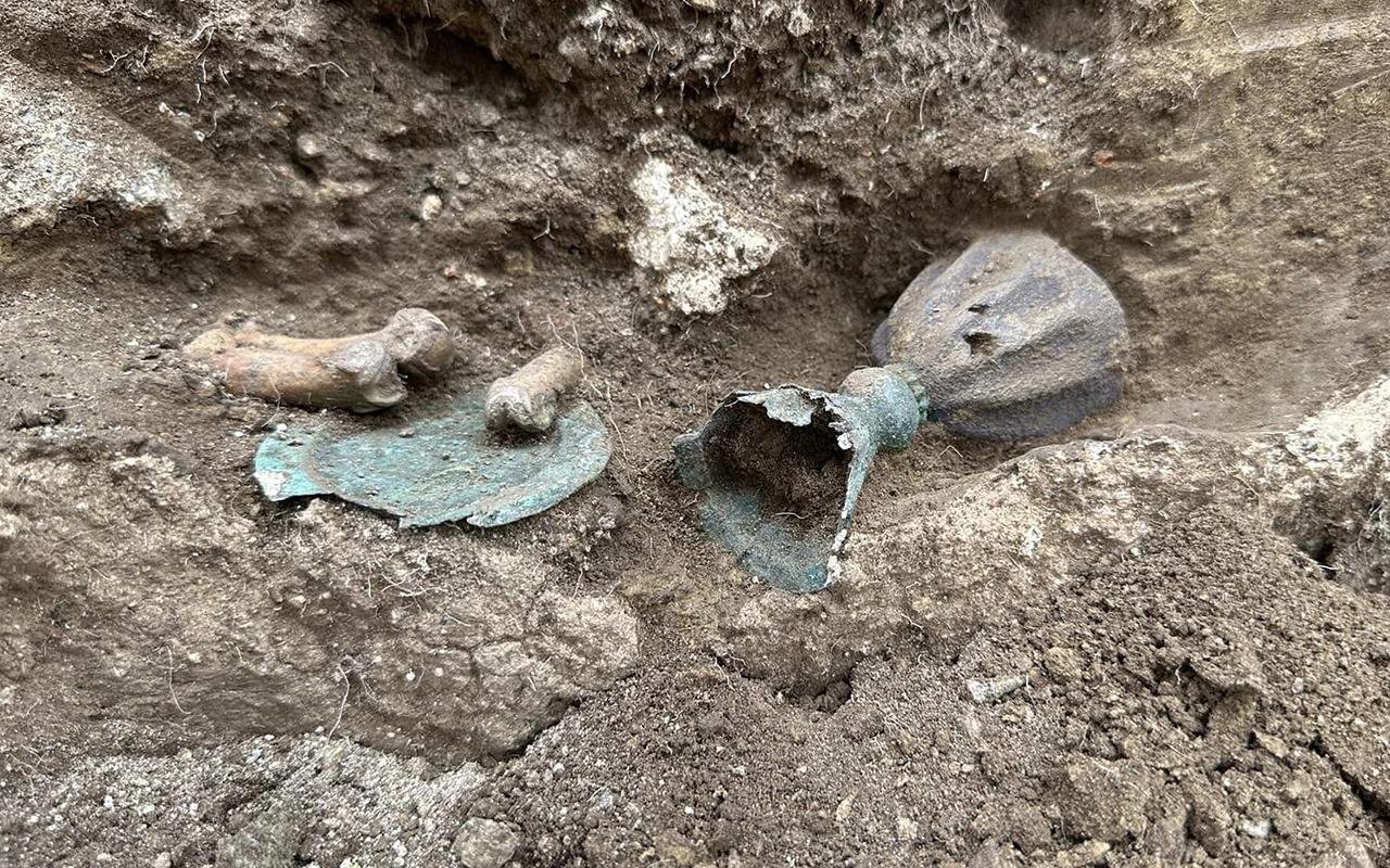 Medieval silver communion set and 70 silver coins discovered in Hungary