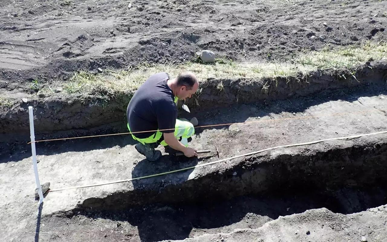 Viking ship burial unearthed at Jarlsberg Manor in Norway