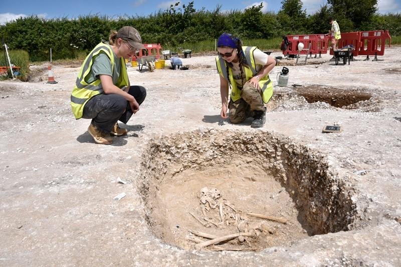 Ancient burial sites in Dorset reveal Iron Age Britons’ adaptation to Roman influence