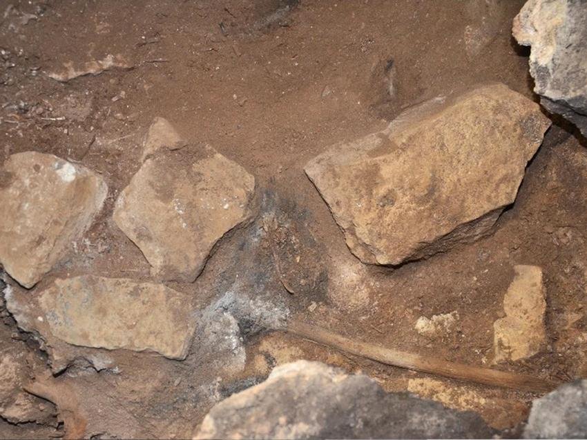 Australian cave reveals 12,000-year-old culturally transmitted sorcery